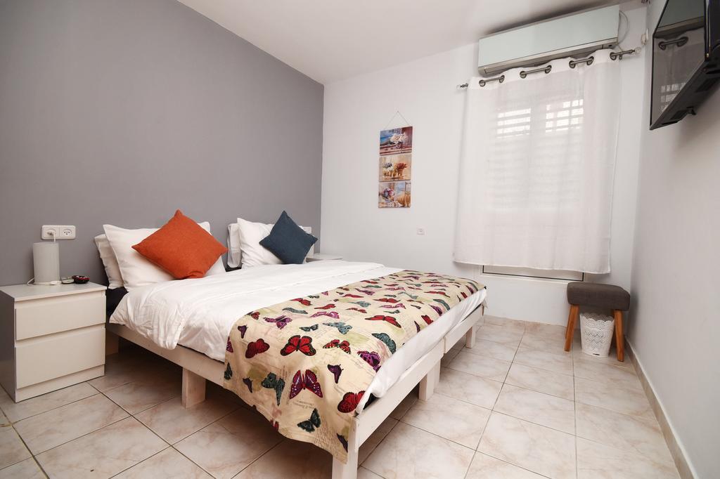 Yaeli'S Apartment Eilat Exterior foto